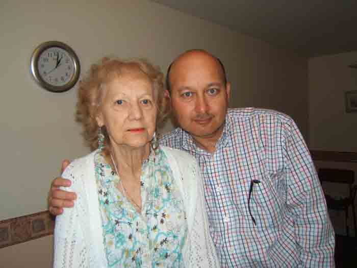 Me and mum, 15 September 2007, Crown Walk, Alconbury