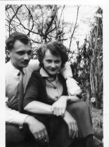 My parents, the young lovers