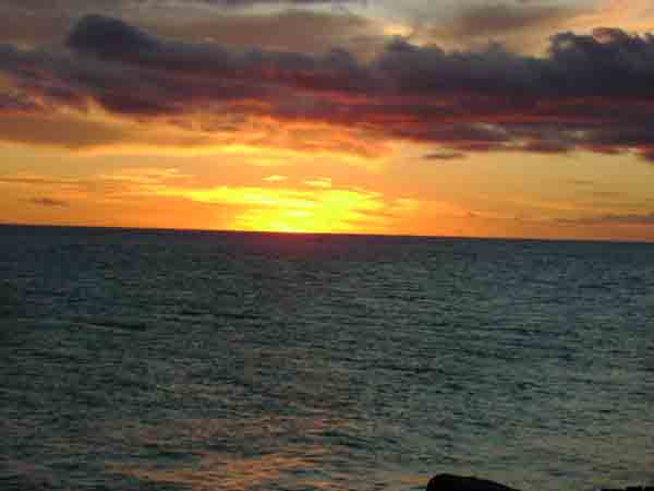 Sun Set, by Lloyd
