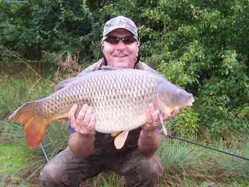 Shane Harris, 25 lb Carp, Aynho Fishery, August 2007